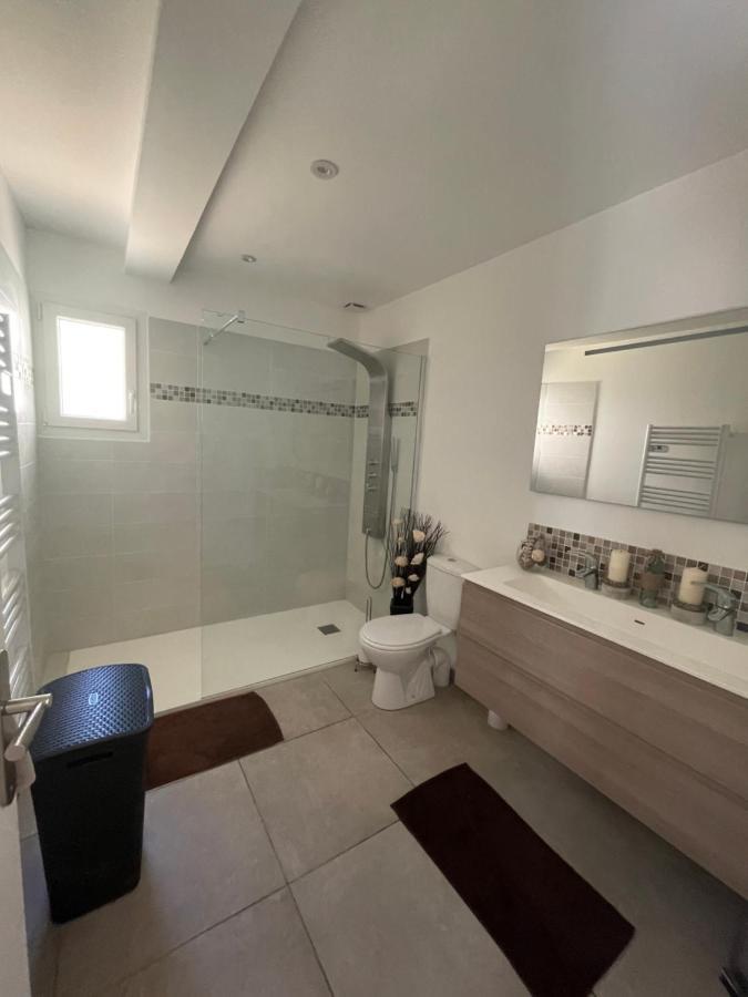 Suite 16M2 Independante Dans Villa Manosque Esterno foto
